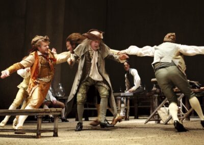Il ventaglio di Carlo Goldoni, regia di Luca Ronconi produzione Piccolo Teatro di Milano, 2007)